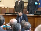 Искат оставките на Станишев, Пеевски и Орешарски след протестите