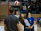 Кейт Мидълтън игра волейбол благотворително