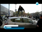 В нета: Опитите на протестиращите да спрат депутатските коли