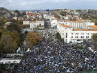 Десетки хиляди поддръжници на ГЕРБ се събраха в Пловдив