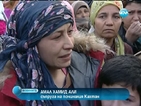 Съпругата на починалия бежанец: Умря от студ