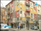 Софиянци са санирали блока си по подобие на къщата "Хундертвасер" във Виена