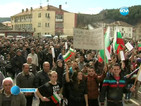 Производители на тютюн от Гоцеделчевско замразиха протестите