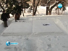 Книга от сняг се появи в центъра на Силистра