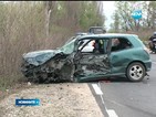 Кола се вряза в автобус с 20 души край Павел Баня