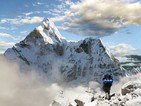 30 алпинисти са измръзнали или са се разболели близо до Еверест