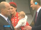 Британският принц Джордж проходи на 11 месеца