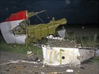 Открити са телата на 121 пътници от малайзийския самолет