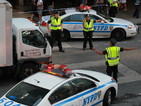 Един убит и двама ранени при стрелба в Манхатън