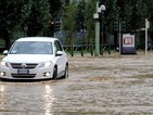 Предупреждават за рязко повишение на реките и внезапни наводнения