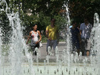 Оросяват улици и булеварди в София заради жегата