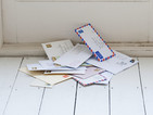 Пощенски служител не разнесъл над 1 тон писма