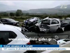 ТИР помете 30 коли в Гърция и взе 5 жертви, сред които и българин
