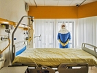 Сътрудничка на ООН е хоспитализирана с Ебола във Франция