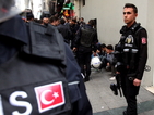 Арестуваха по погрешка 17 полицаи в Турция