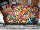 Колежанин от Хюстън напълни стаята си с 13 000 пластмасови топки