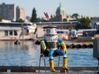 Канадският робот hitchBOT ще прекоси на автостоп и Германия