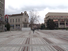 Пусти улици, затворени заведения, изоставени магазини във Видин