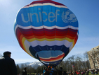 Гигантски балон на УНИЦЕФ напомни за правата на децата