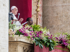 Папата и Оланд са за действия след удавилите се имигранти