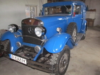 Ретро кола от 1927 г. все още вози абитуриенти и младоженци