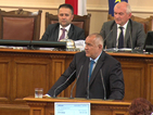 Борисов защити здравния министър, имал му огромно доверие