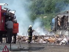 Камион, пълен с хартия, изгоря на Е-79 край Дупница