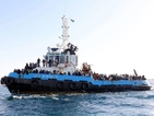 Стотина изчезнали след потъването на кораб с мигранти в Средиземно море