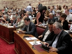 Тежка нощ очаква гръцкия парламент