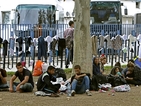 70 автобуса с бежанци пристигнаха в Белград