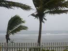 Тропическа буря отне живота на най-малко 11 души на Карибите