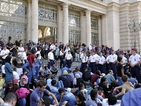 Затвориха гарата в Будапеща заради огромния брой имигранти (ОБЗОР)