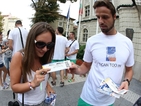Националите раздаваха билети за Евроволей 2015