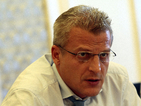 Москов: Ако ми поискат оставката, ще я дам