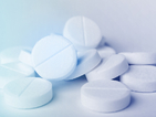 Аспиринът удължава живота при някои болни от рак