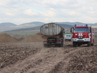 Трактор скъса петролопровод край Нова Загора