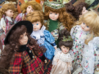 Музей събира над 3000 кукли от цял свят