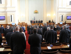 Минута мълчание в българския парламент, мислят мерки за сигурност