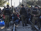 Мигранти блокираха македонската граница