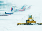 350 полета са отменени в Чикаго заради снежна виелица