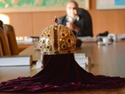Показват короната на българските средновековни царе