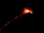 Вулканът Фуего в Гватемала отново изригна (ВИДЕО)