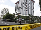 Взривове и стрелба в столицата на Индонезия (ВИДЕО и СНИМКИ)