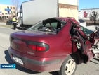 Тежка катастрофа: Кола се вряза в камион (ВИДЕО)
