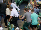 Тъстът на Мъри припадна на трибуните на Australian Open