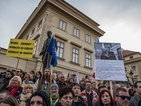 Европа на протест срещу мигрантите (ВИДЕО)