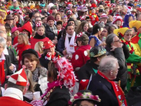 Традиционен танц на карнавала в Кьолн (ВИДЕО)