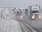 Автобус се обърна на пътя в Кънектикът заради навалял сняг