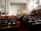 Депутатите заседават извънредно на 1 март