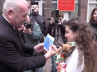 11-годишно момиче получи куче от Путин (ВИДЕО)